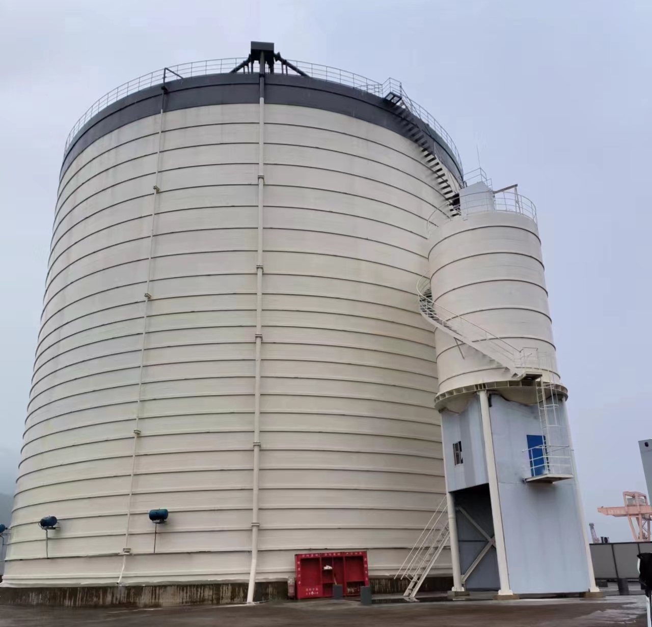 信丰10万吨水泥钢板库